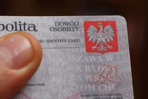 Zgubiony dowód osobisty? Jak szybko zabezpieczyć dane? Poradnik